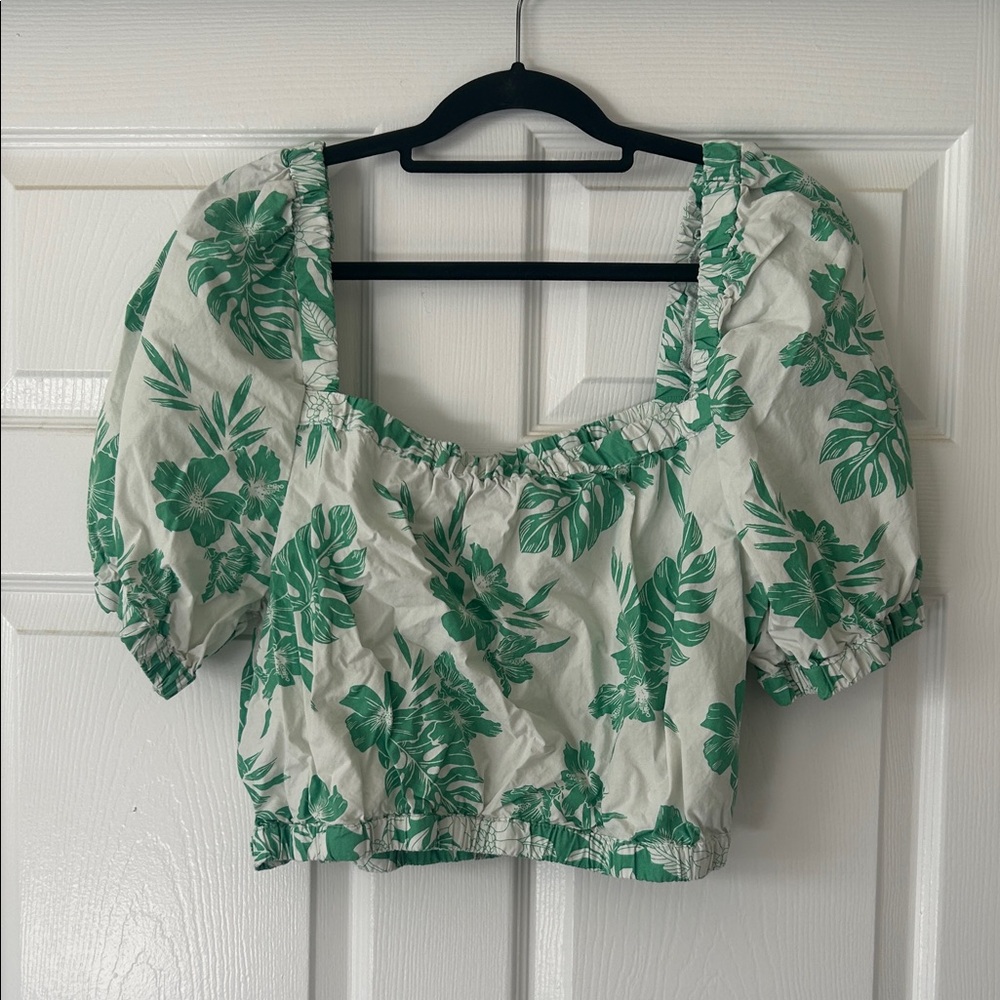 American Eagle Outfitters White and Green Floral Blouse